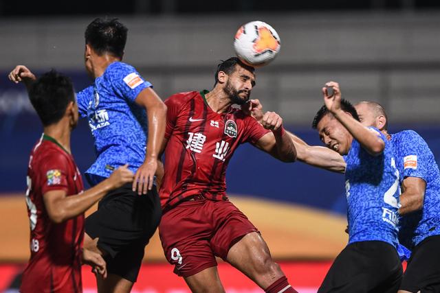 意大利杯-弗拉霍维奇破门 尤文图斯4-0卡利亚里